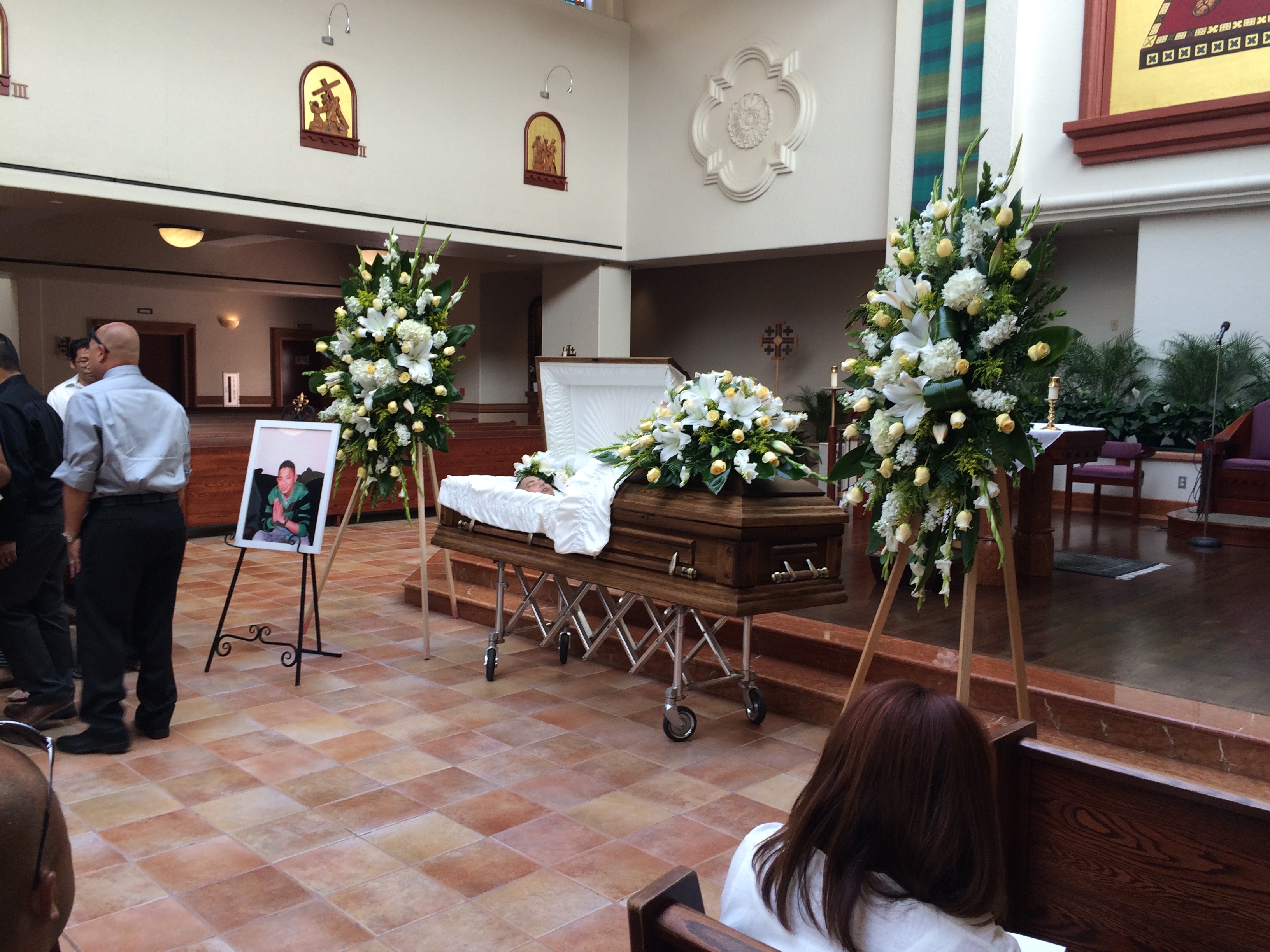 Woodland Hills, CA Viewing and Funeral Service at St